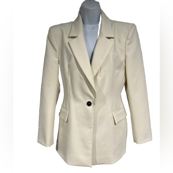 Zara fitted ivory Blazer Jacket⭐️Limited Edition ⭐️ - Picture 4 of 16